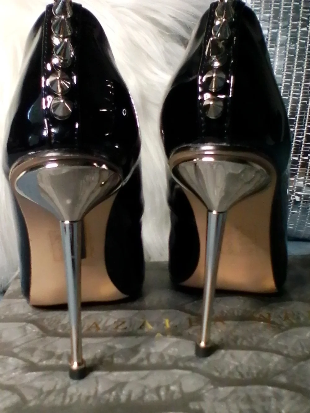 Azalea Wang chic black